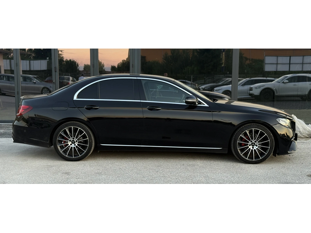 Mercedes-Benz E 220 AMG Edition * Camera * - автомобили, коли, обяви за нови и употребявани 3