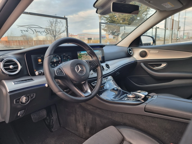 Mercedes-Benz E 220 4matic * BRABUS* 360 камера* Head UP* Distronik pl - автомобили, коли, обяви за нови и употребявани 9