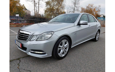 mercedes-benz-e-220 - 0
