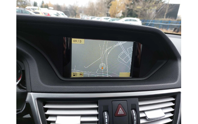 Mercedes-Benz E 220 CDI UNIKAT!!!! - автомобили, коли, обяви за нови и употребявани 10