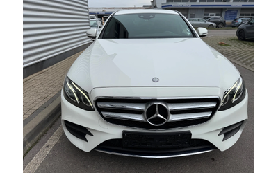 mercedes-benz-e-220 - 5