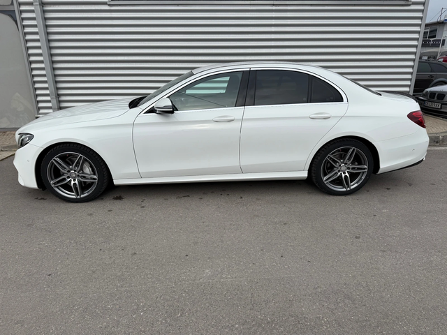 Mercedes-Benz E 220 AMG Optic+ 9Gtronic+ BlueTec+ Full Led+ Navi+ Подг - автомобили, коли, обяви за нови и употребявани 1