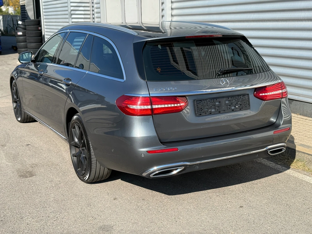 Mercedes-Benz E 220 AMG Optic+ 9Gtronic+ BlueTec+ Full Led+ Navi+ Подг - автомобили, коли, обяви за нови и употребявани 2