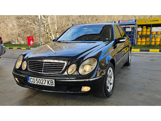 Mercedes-Benz E 220 2.2 Cdi Avtomat/Navigacia/Top sustoqnie - автомобили, коли, обяви за нови и употребявани 0