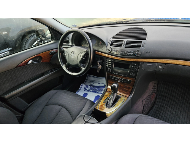 Mercedes-Benz E 220 2.2 Cdi Avtomat/Navigacia/Top sustoqnie - автомобили, коли, обяви за нови и употребявани 10