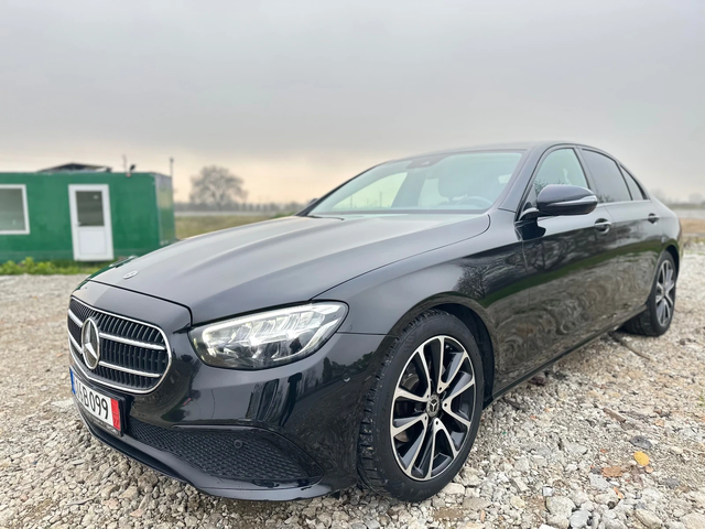 Mercedes-Benz E 220 Facelift/Ambient/PremiumPack - автомобили, коли, обяви за нови и употребявани 0