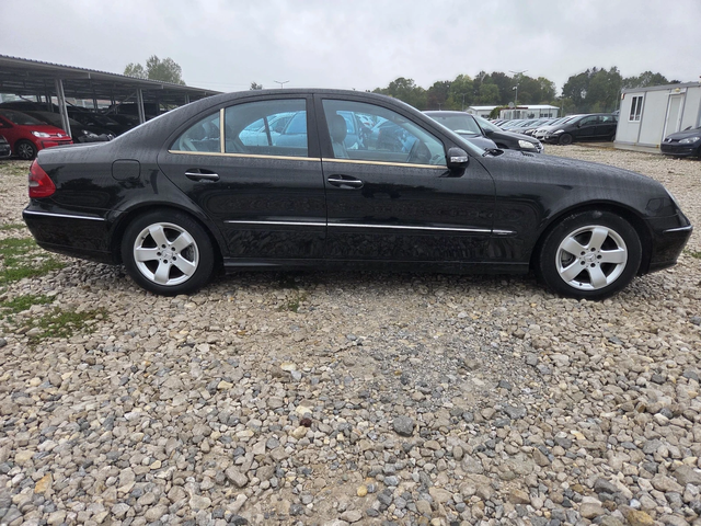 Mercedes-Benz E 220 Avantgarde* automat* - автомобили, коли, обяви за нови и употребявани 16