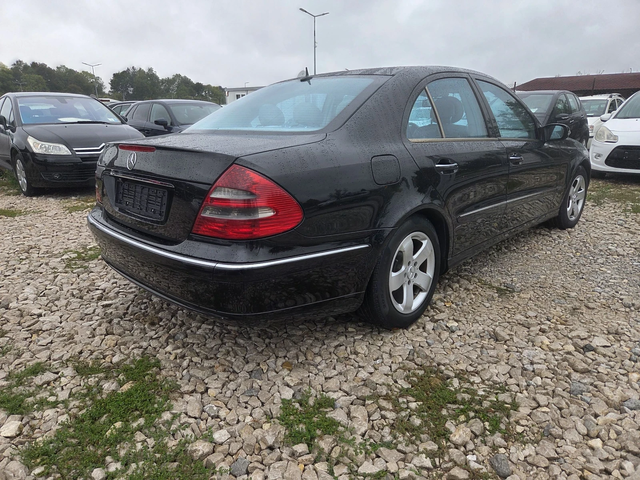 Mercedes-Benz E 220 Avantgarde* automat* - автомобили, коли, обяви за нови и употребявани 3