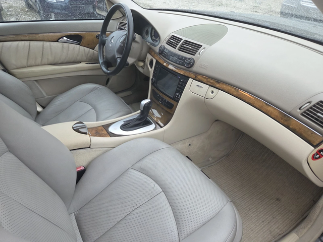 Mercedes-Benz E 220 Avantgarde* automat* - автомобили, коли, обяви за нови и употребявани 8