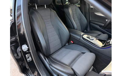 Mercedes-Benz E 220 d= Sport= 9G-tronic= LED= Ambient= Camera= - автомобили, коли, обяви за нови и употребявани 11