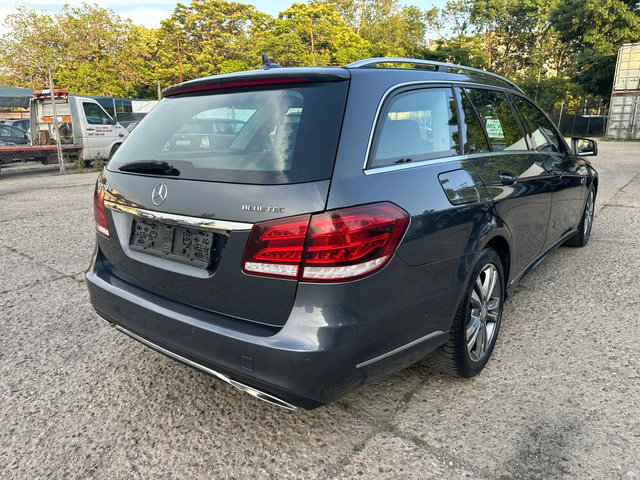 Mercedes-Benz E 220 E 220 / 4 MATIC - автомобили, коли, обяви за нови и употребявани 4