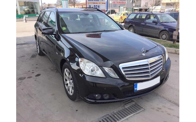mercedes-benz-e-220 - 2