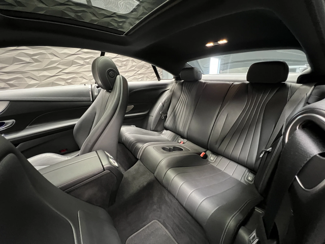 Mercedes-Benz E 220 d AMG 4Matic Burmester Camera - автомобили, коли, обяви за нови и употребявани 8