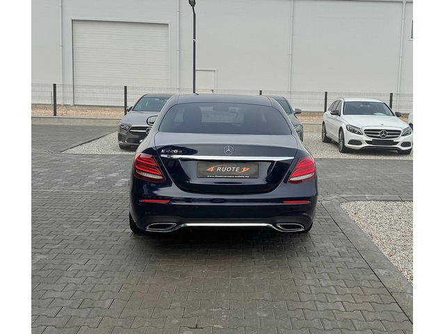 Mercedes-Benz E 220 d AMG Pack Подгрев/Камера/Head-up - автомобили, коли, обяви за нови и употребявани 4