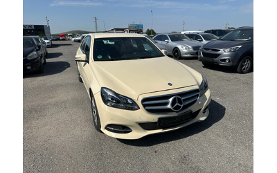 mercedes-benz-e-220 - 2