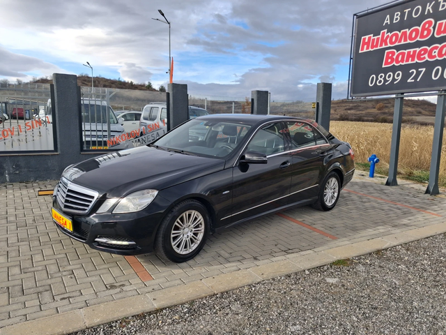 Mercedes-Benz E 220 2.2CDI-AVANGARDE- - автомобили, коли, обяви за нови и употребявани 1