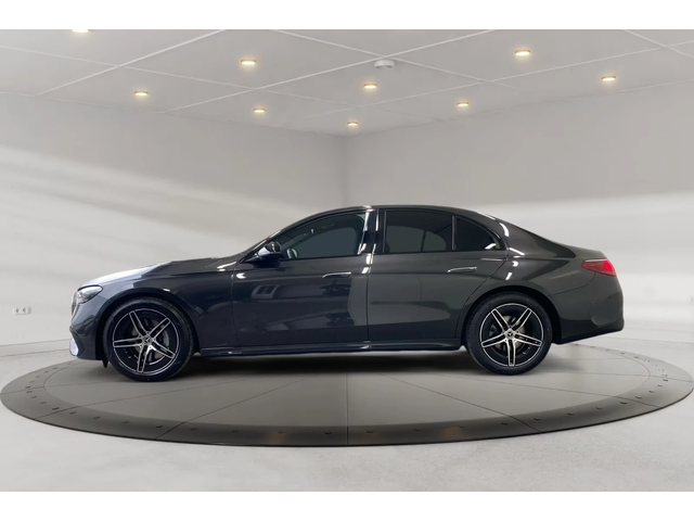 Mercedes-Benz E 220 d AMG Line - автомобили, коли, обяви за нови и употребявани 1