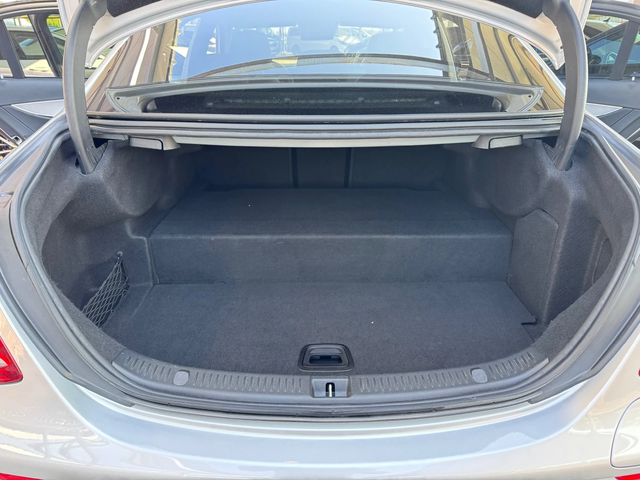 Mercedes-Benz E 220 PLUG IN HYBRID#MULTIBEAM#ОБДУХВАНЕ#DISTR#360* CAM - автомобили, коли, обяви за нови и употребявани 12