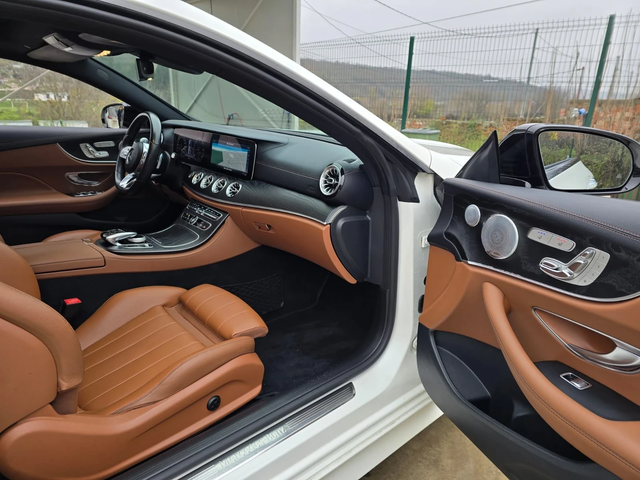 Mercedes-Benz E 220 4MATIC - AMG - Обдухване - BURMESTER - автомобили, коли, обяви за нови и употребявани 10