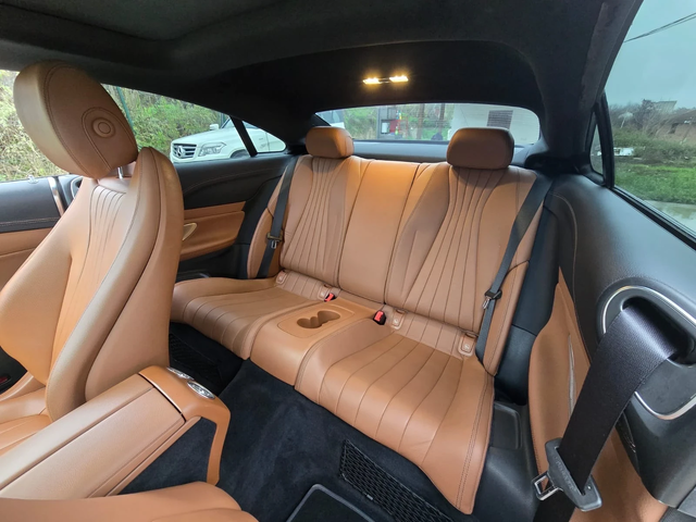 Mercedes-Benz E 220 4MATIC - AMG - Обдухване - BURMESTER - автомобили, коли, обяви за нови и употребявани 13