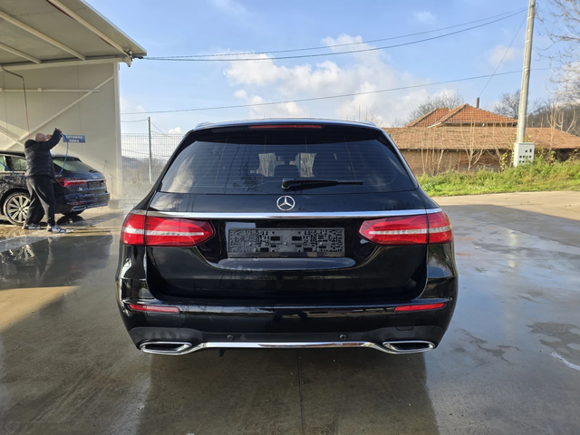 Mercedes-Benz E 220 2.2CDI 194к.с AMG LINE Head-up - автомобили, коли, обяви за нови и употребявани 5