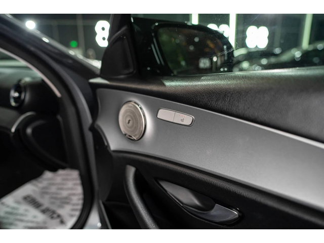 Mercedes-Benz E 220 D FULL AMG LINE FACELIFT BURMEISTER ЛИЗИНГ 100% - автомобили, коли, обяви за нови и употребявани 12