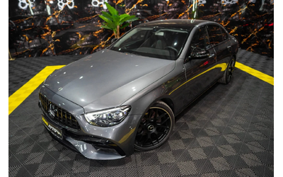 mercedes-benz-e-220 - 1