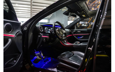 Mercedes-Benz E 220 D FULL AMG LINE ДИГИТАЛНО ТАБЛО ПАНО ЛИЗИНГ 100% - автомобили, коли, обяви за нови и употребявани 9