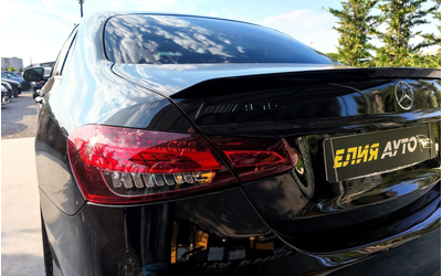 mercedes-benz-e-220 - 5