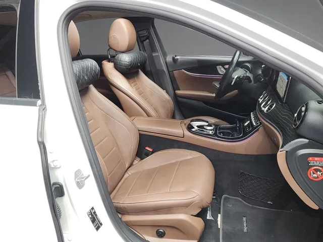 Mercedes-Benz E 220 Avantgarde - автомобили, коли, обяви за нови и употребявани 10