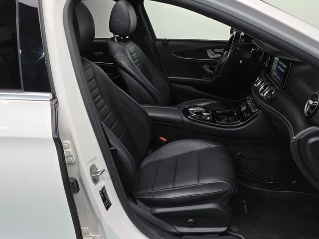 Mercedes-Benz E 220 Avantgarde - автомобили, коли, обяви за нови и употребявани 10