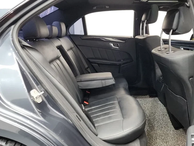 Mercedes-Benz E 220 Bluetech Avant Garde Sport - автомобили, коли, обяви за нови и употребявани 11