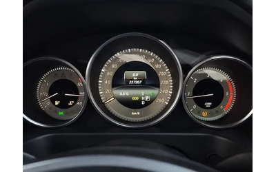 Mercedes-Benz E 220 Bluetech Avant Garde Sport - автомобили, коли, обяви за нови и употребявани 7