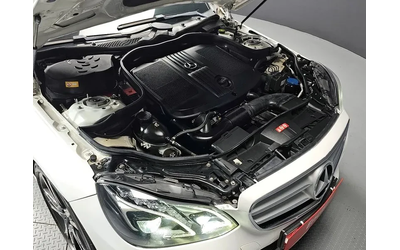 mercedes-benz-e-220 - 5