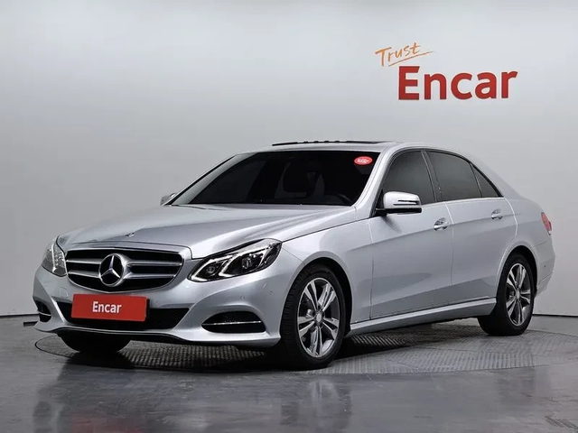Mercedes-Benz E 220 Bluetech Avantgarde - автомобили, коли, обяви за нови и употребявани 0