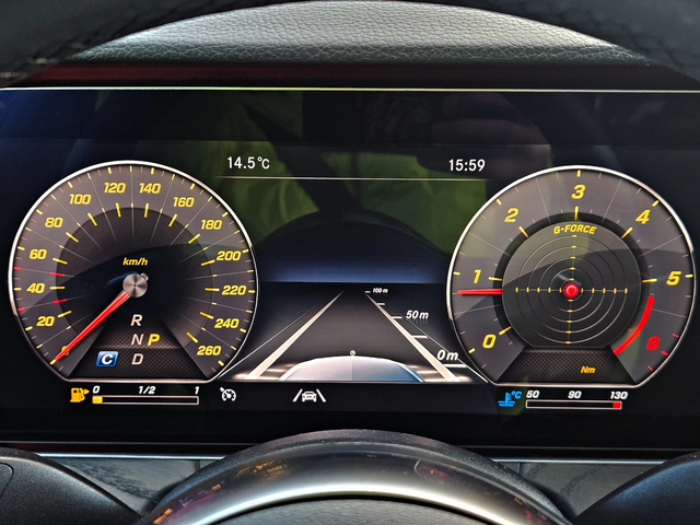 Mercedes-Benz E 220 AMG/GERMANY/DIGITAL/PANO/DISTR/360CAM/ПОДГРЕВ/LIZI - автомобили, коли, обяви за нови и употребявани 9