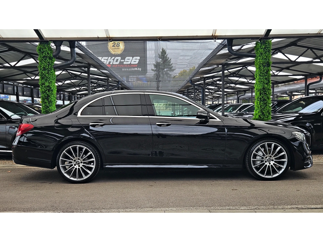 Mercedes-Benz E 220 AMG/DIGITAL/GERMANY/PANO/AMBI/360CAM/CAR PLAY/LI - автомобили, коли, обяви за нови и употребявани 3