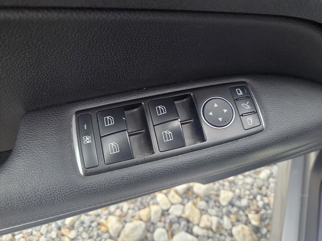 Mercedes-Benz E 220 CDI, AMG Pack, Navi, Coupe, ЛИЗИНГ - автомобили, коли, обяви за нови и употребявани 12