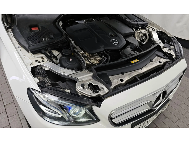 Mercedes-Benz E 220 E-Class W213 E220D Avantgarde - автомобили, коли, обяви за нови и употребявани 4