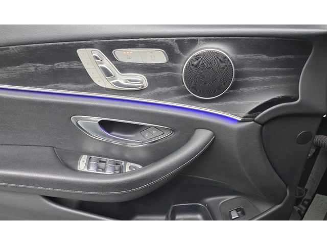 Mercedes-Benz E 220 W213 E220D - автомобили, коли, обяви за нови и употребявани 12