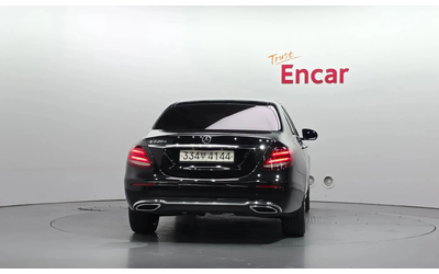 mercedes-benz-e-220 - 3