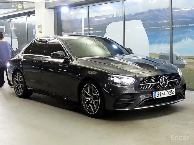Mercedes-Benz E 220 ПАМЕТ* HEADUP* 360 КАМЕРА* ПАНОРАМА - автомобили, коли, обяви за нови и употребявани 0