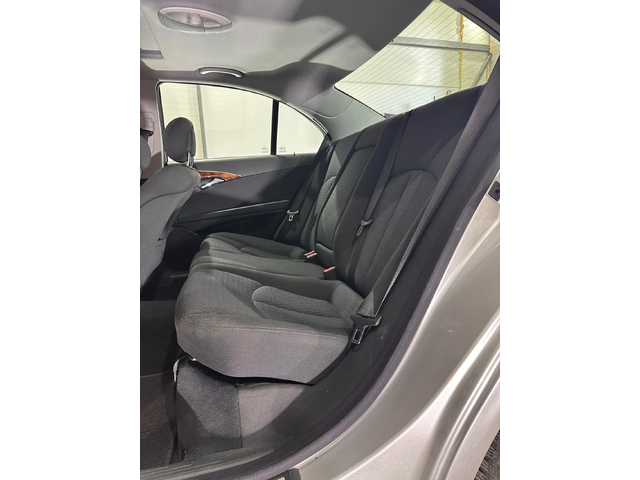 Mercedes-Benz E 220 AUTO - автомобили, коли, обяви за нови и употребявани 8
