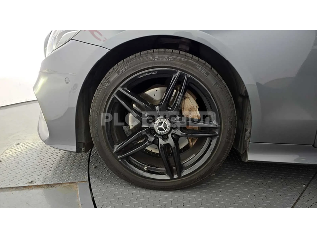 Mercedes-Benz E 220 AMG PK* BURMASTER* KEYLESS* AMBIENT* КРАЙНА ЦЕНА - автомобили, коли, обяви за нови и употребявани 4