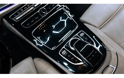 Mercedes-Benz E 220 * 4Matic* 360* lane assist* лизинг* AMG Line - автомобили, коли, обяви за нови и употребявани 11