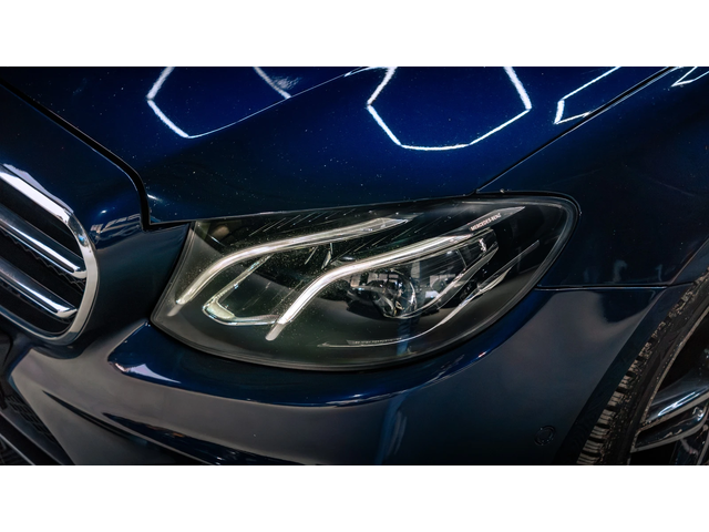 Mercedes-Benz E 220 * 4Matic* 360* lane assist* лизинг* AMG Line - автомобили, коли, обяви за нови и употребявани 2