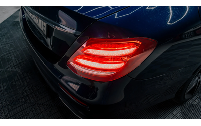 Mercedes-Benz E 220 * 4Matic* 360* lane assist* лизинг* AMG Line - автомобили, коли, обяви за нови и употребявани 7
