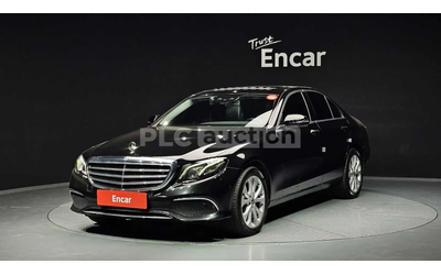 mercedes-benz-e-220 - 0