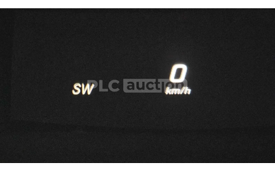 Mercedes-Benz E 220 d 4MATIC* DISTRONIC* ПОДГРЕВИ* - автомобили, коли, обяви за нови и употребявани 10