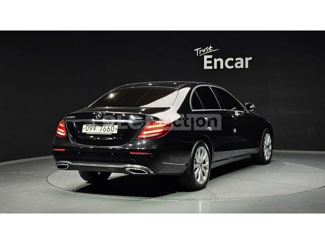 Mercedes-Benz E 220 d 4MATIC* DISTRONIC* ПОДГРЕВИ* - автомобили, коли, обяви за нови и употребявани 2